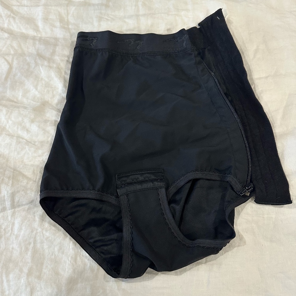 Post Tummy Tuck Liposuction Compression Shapewear